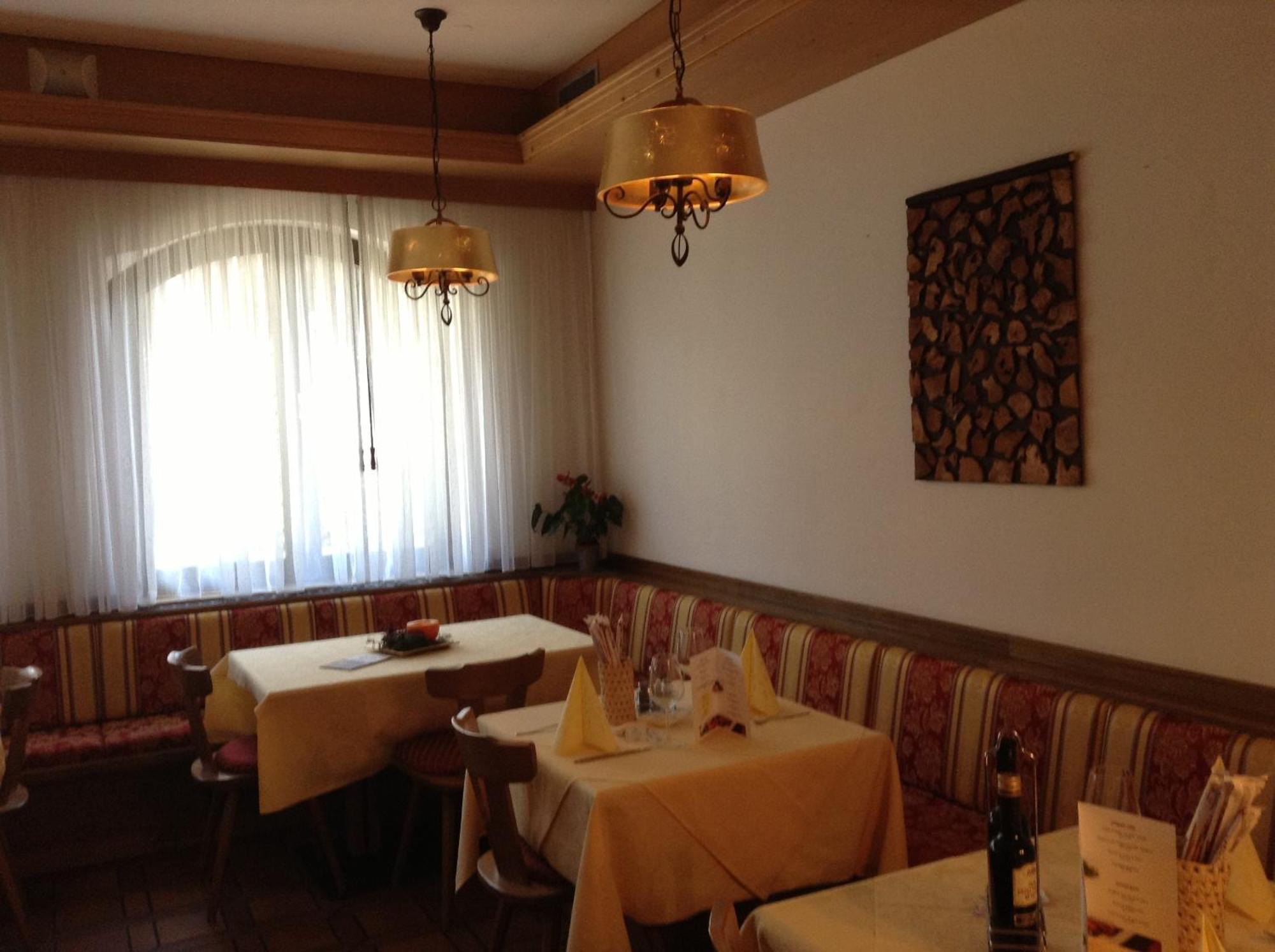 Hotel Daniela Meran Zewnętrze zdjęcie