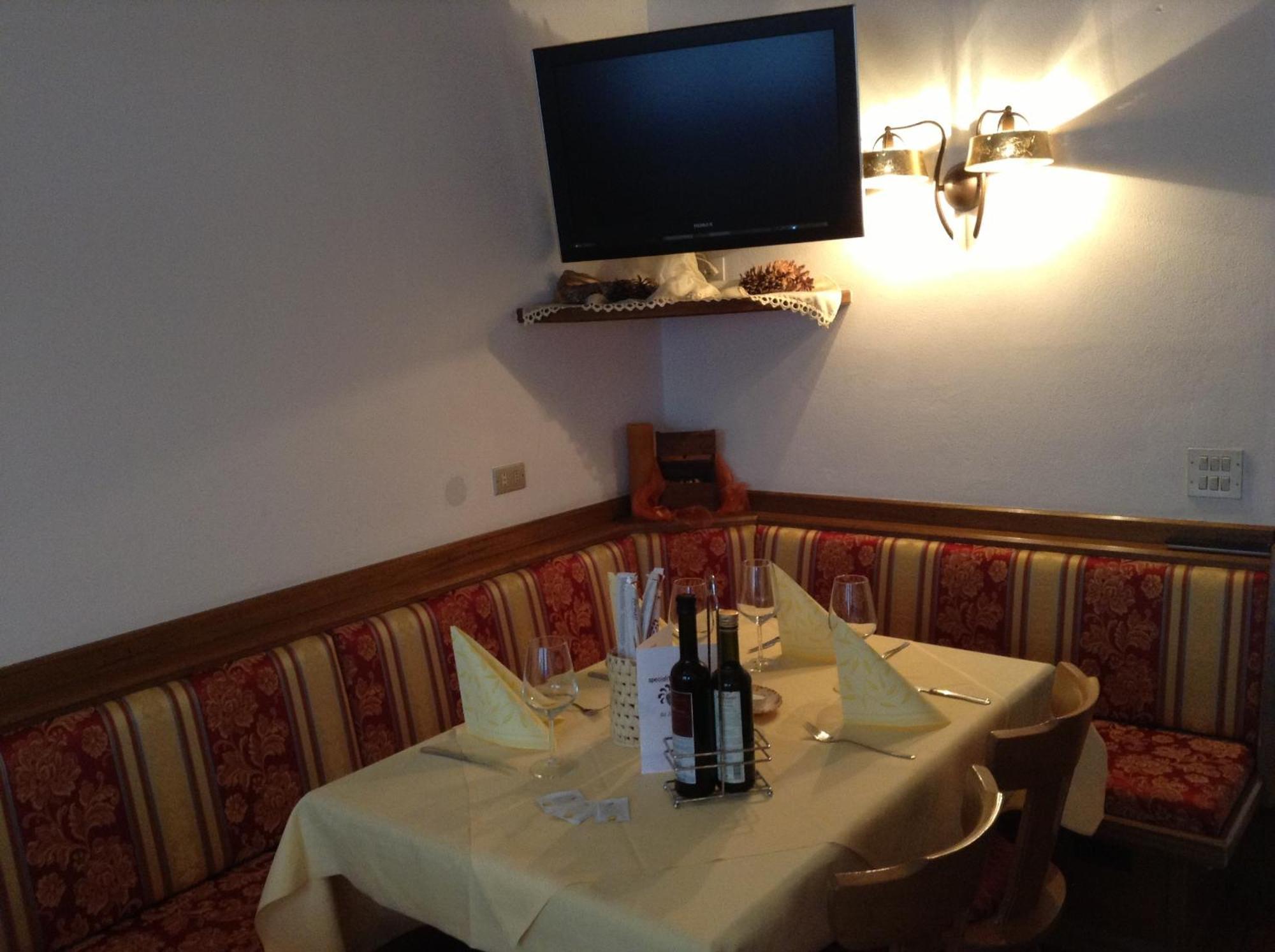 Hotel Daniela Meran Zewnętrze zdjęcie