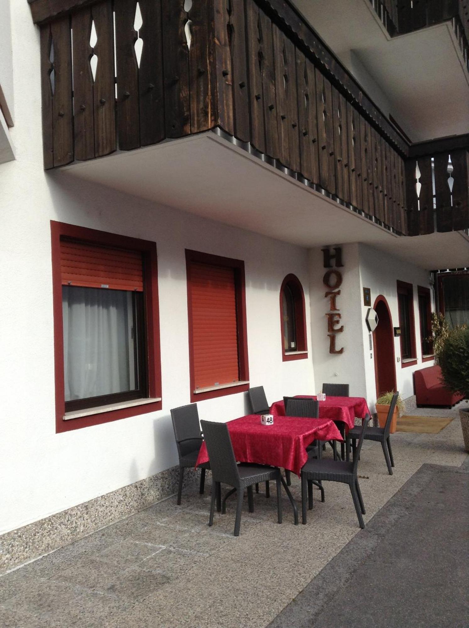 Hotel Daniela Meran Zewnętrze zdjęcie